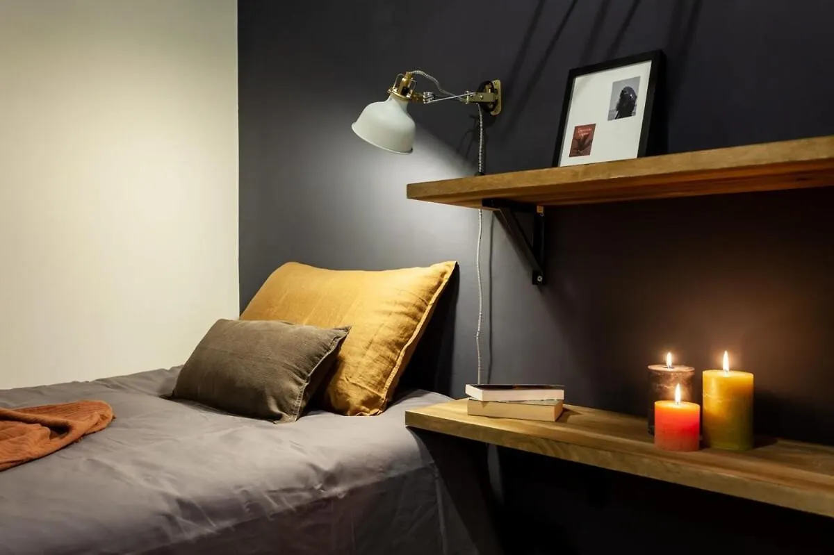 Daire Elegant 4 Bedroom By Plaza Catalunya Barselona