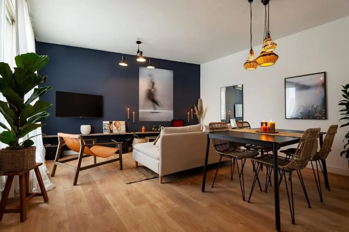 Elegant 4 Bedroom By Plaza Catalunya Barcelona